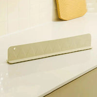 High Quality Silicone Sink Baffle Splash Guard with Suction Cup Pool To Protect Clothes From Splashing Water Baffle