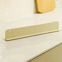 High Quality Silicone Sink Baffle Splash Guard with Suction Cup Pool To Protect Clothes From Splashing Water Baffle