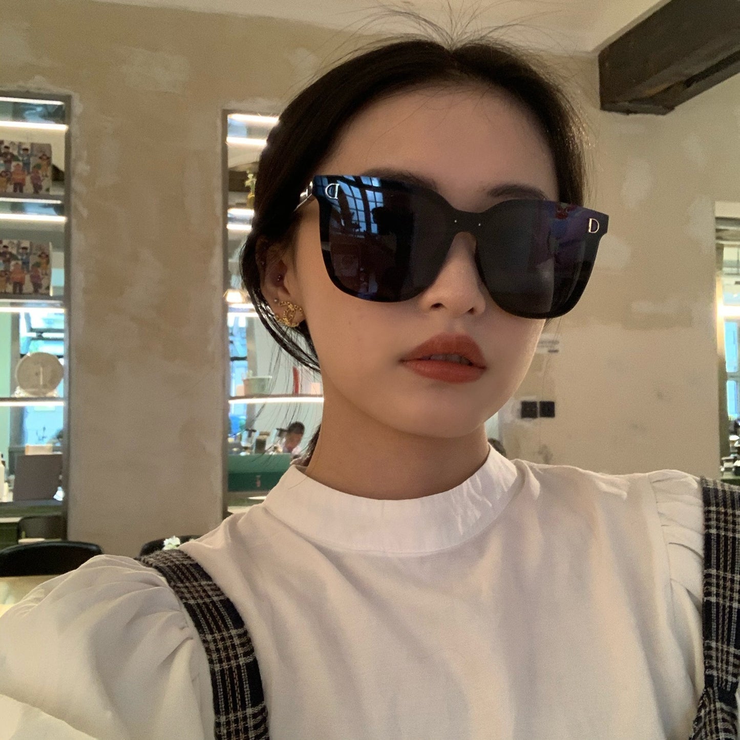 Fashion D Letter Sunglasses Show Small Face