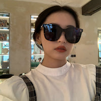 Fashion D Letter Sunglasses Show Small Face